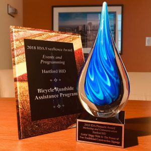 43575268_756271651403757_2752449954161063623_n